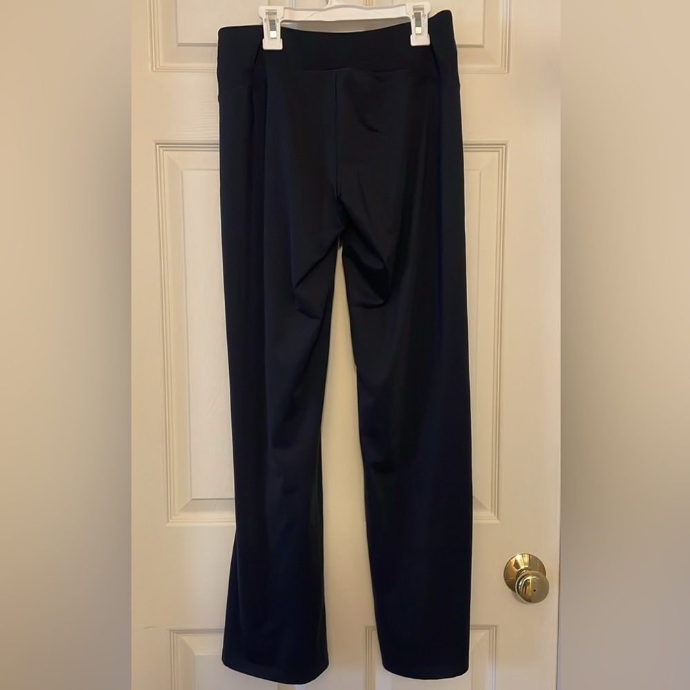 Under Armour Black Sweatpants - Picture 2 of 3